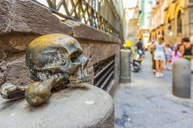 Naples behind the scene walking guided tour - Why Naples’ superstitions walk feels more real than a typical tour