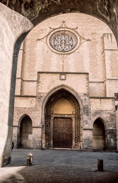 Naples: Church Of Santa Chiara Guided Tour - Church of Santa Chiara: what to focus on during the guided visit