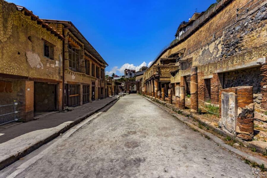 Naples: City Pass with guided tours, Pompeii & Underground - The practical value test: when this pass is a win, and when it gets frustrating