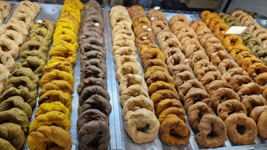 Naples: Culture & Street Food with a Local Guide - Quartieri Spagnoli: neighborhood atmosphere at the end of the loop