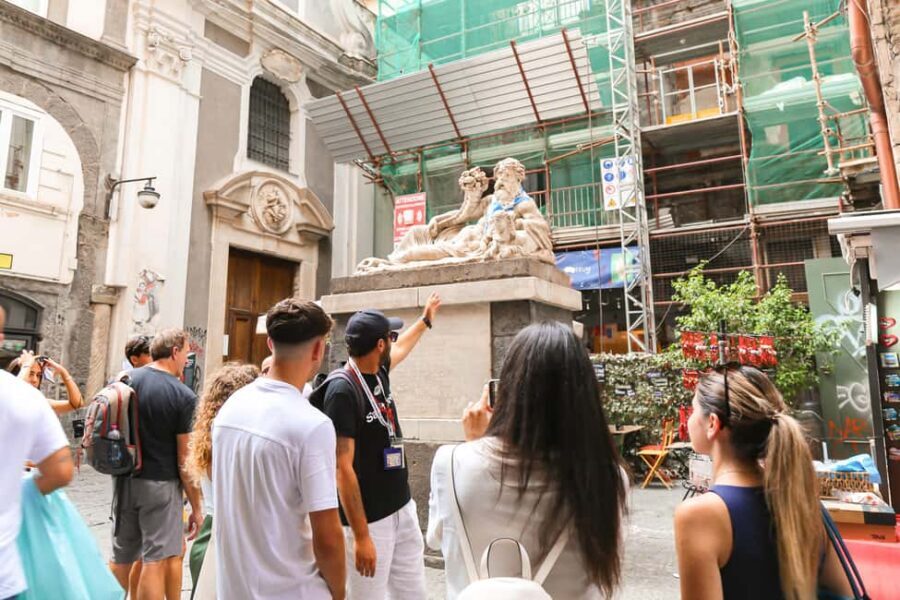 Naples: Culture & Street Food with a Local Guide - Piazza del Plebiscito: big open space, Canova statues, and breathing room