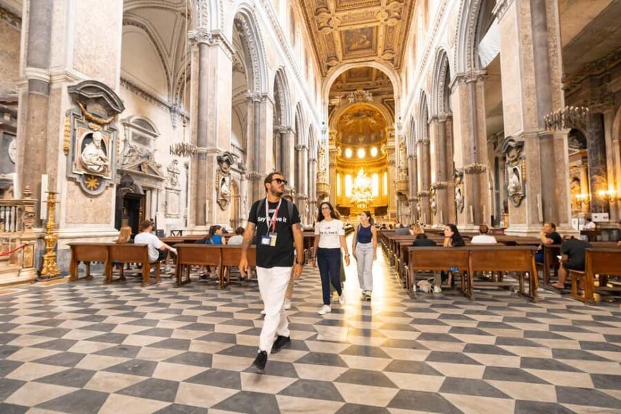 Naples: Culture & Street Food with a Local Guide - Cathedral of Santa Maria Assunta (Duomo of San Gennaro): history before the snacks