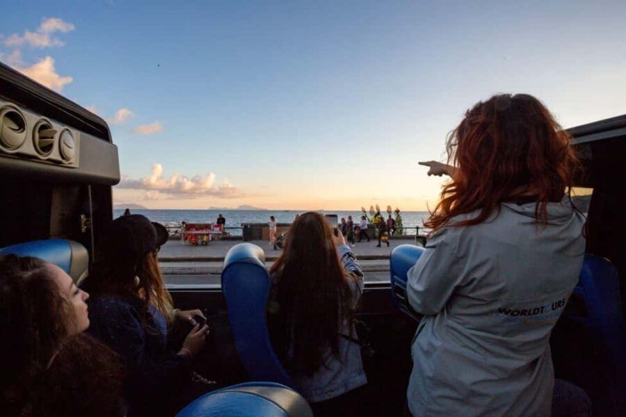 Naples: Evening Sightseeing with Gourmet Dinner - The traditional Neapolitan dinner: what’s included and what to confirm