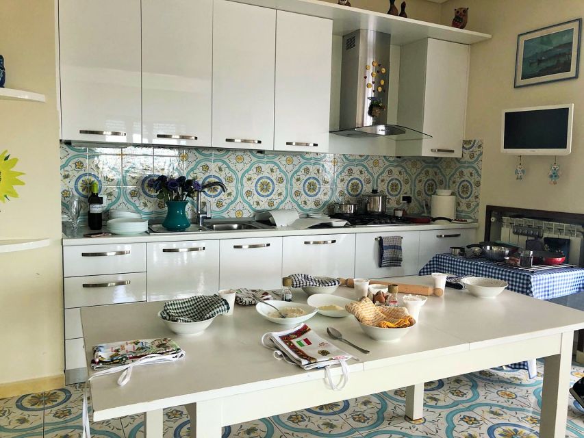 Naples: Fresh Pasta Cooking Class and Dinner with a Local - Key things I’d highlight before you go