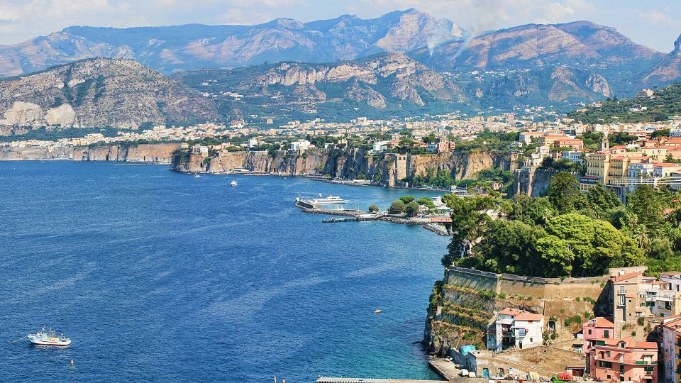 Naples: Full-Day City Tour with Pompeii and Sorrento - A One-Day Naples Primer Before You Hit Pompeii