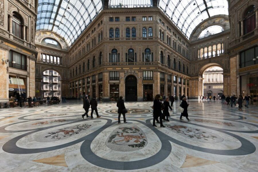 Naples: Guided Walking Tour - Price and value: what $90.63 gets you in 2 hours