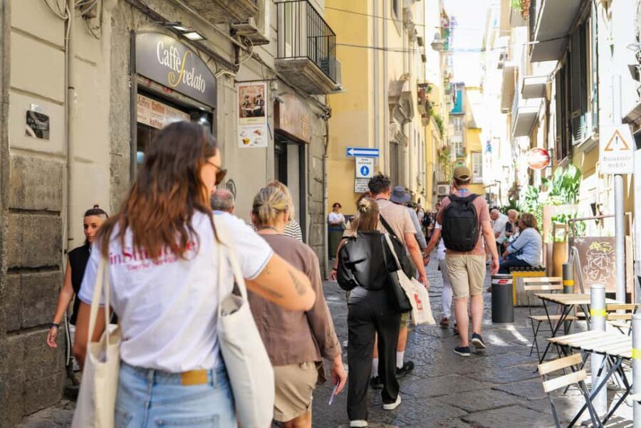 Naples: Historic Center and Sansevero Chapel Walking Tour - Via Duomo and Via dei Tribunali: the center’s working lanes, not museum hallways