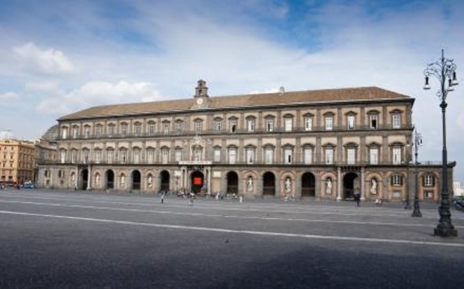 Naples historic center private tour with pizza lunch - Key things you’ll appreciate