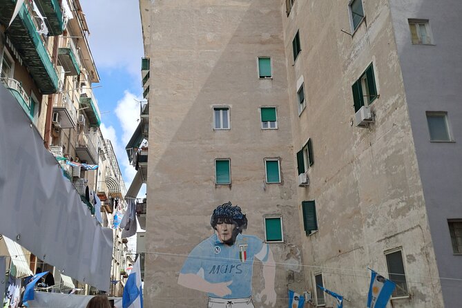 Naples historic center private tour with pizza lunch - The real value in a private historic center walk