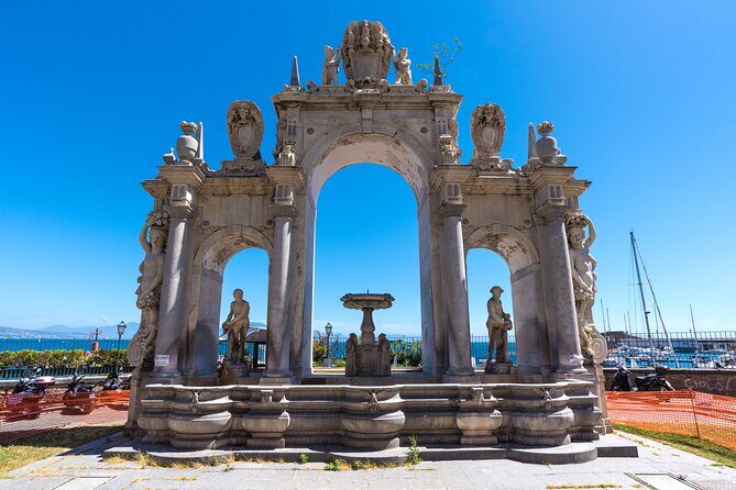 Naples Historical Private Tour - Via Alessandro Manzoni and the seafront cruise