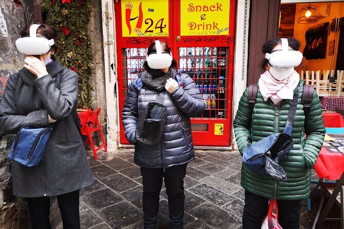 Naples Immersive Tour - Snacks in Naples: sfogliatella or wallet pizza as real energy support