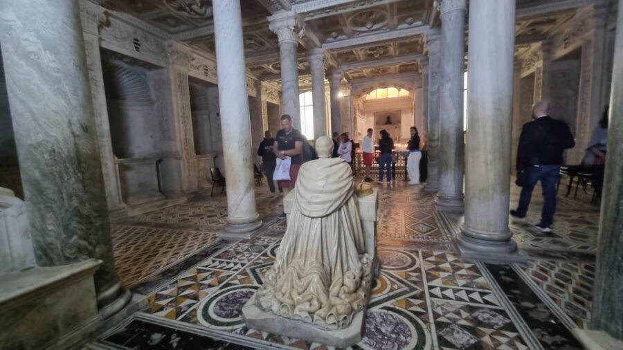 Naples: Monuments and Historic District Self-Guided Tour - A Smartphone Audio Tour That Fits Naples Walking Life