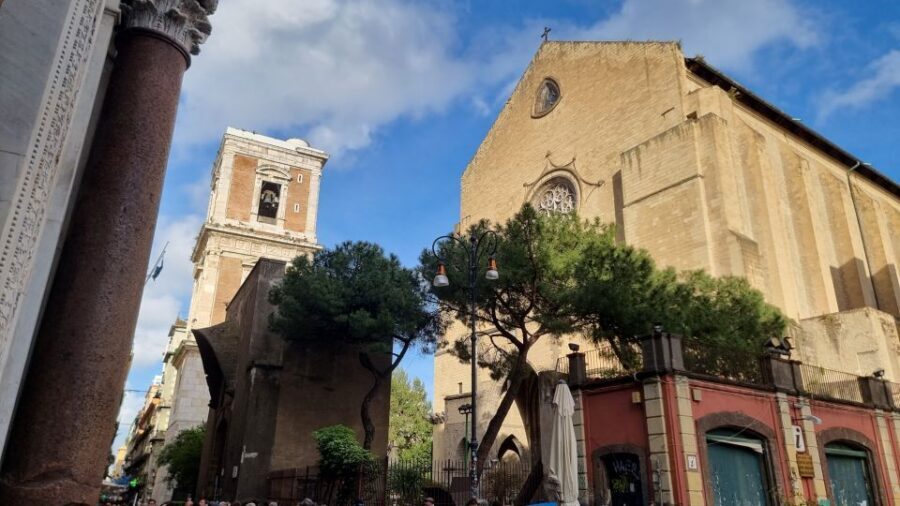 Naples: Monuments and Historic District Self-Guided Tour - Side Streets Are Part of the Deal (So Add One or Two)