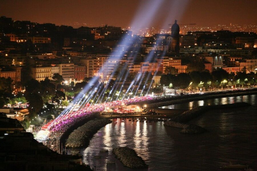 Naples: Night Driving Tour with Local Pizza Dinner - Castel dell’Ovo: the 12th-century stronghold in its fishing-village setting