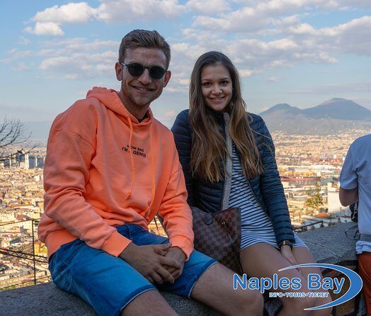 Naples Panoramic Walking Tour: From the Hills to the Center - Spanish Quarters streets: murals, busy alleys, and the real Naples vibe