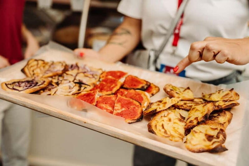 Naples: Pasta, Wine & Authentic Food Tour - Key highlights worth showing up for