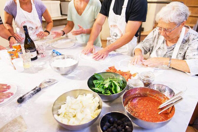 Naples Pizza Cooking Class - Why a Naples pizza class is a smart break from sightseeing