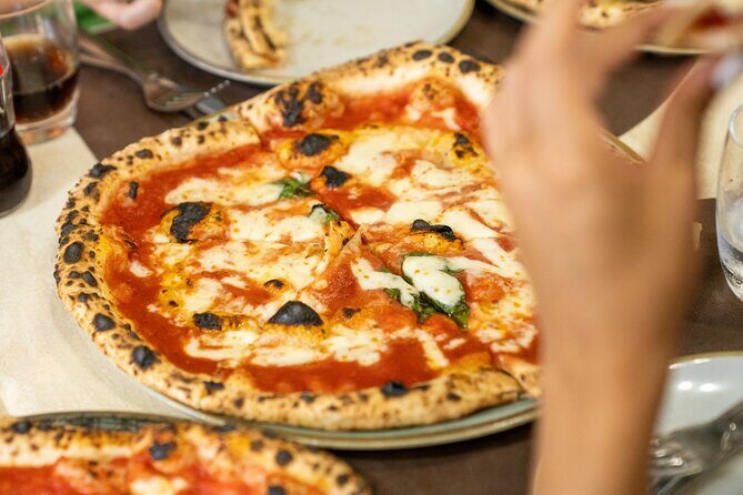 Naples Pizza & Drinks Tour: A Slice of Naples with Eating Europe - Key things I’d watch for