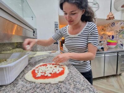 Naples: Pizza Making Class with Local Pizzaiolo - Where you meet: Gusto Marigliano Pizzeria (and what to look for)