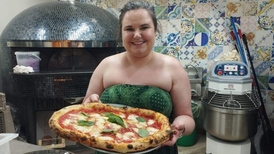 Naples: Pizza Making Class with Neapolitan Chef and drink - Should you book? My take