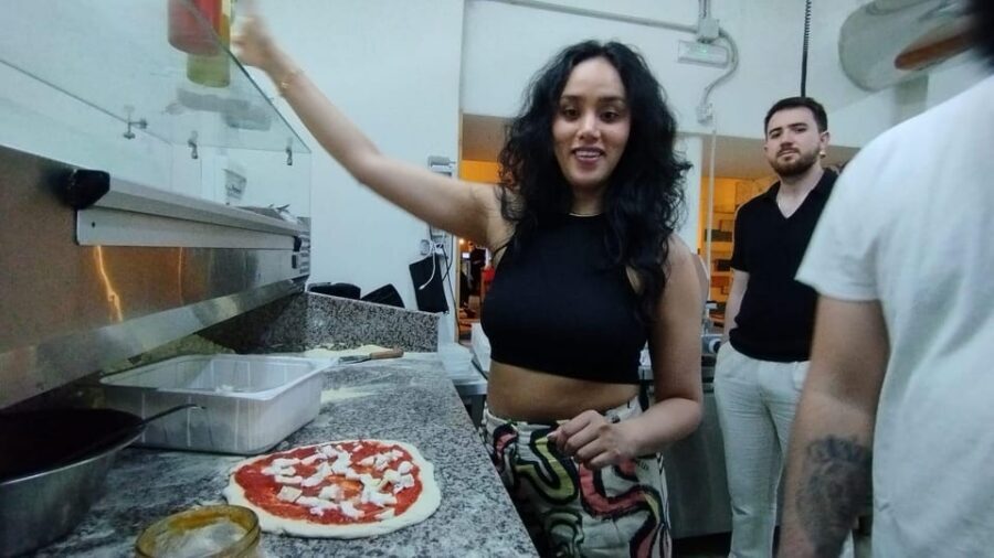 Naples: Pizza Making Class with Neapolitan Chef and drink - Price and value: what $58 really buys you