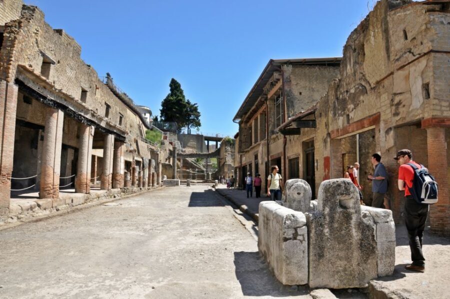 Naples: Pompeii and Herculaneum Private Walking Tour - Getting Oriented: Where You Meet and How the Tour Flows