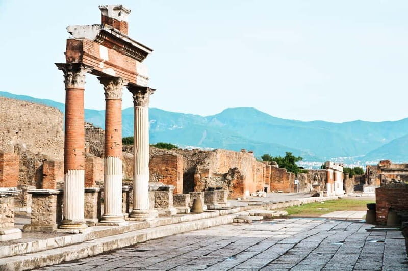 Naples: Pompeii and Vesuvius Day Trip - Vesuvius National Park drive: views first, then the crater