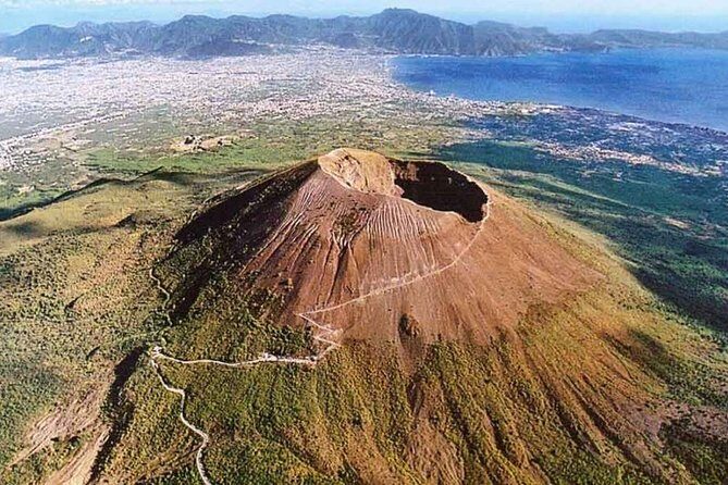 Naples, Pompeii and Vesuvius full day tour from Naples - FAQ