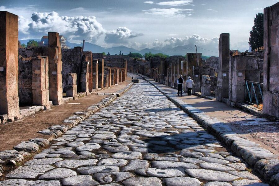 Naples: Pompeii, Herculaneum and Mt. Vesuvius Private Tour - Should You Book This Pompeii, Herculaneum and Vesuvius Private Tour?