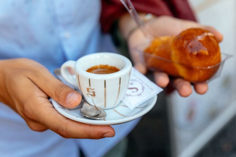 Naples: Private Food Tour – 10 Tastings with Locals - Ten tastings that feel local, not random
