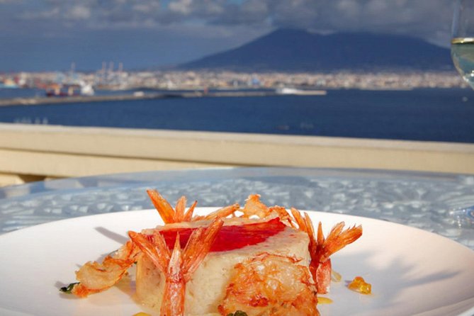 Naples: Romantic Gourmet Dinner on the Rooftop Terrace - Getting to Via Partenope and making the 8:00 pm start