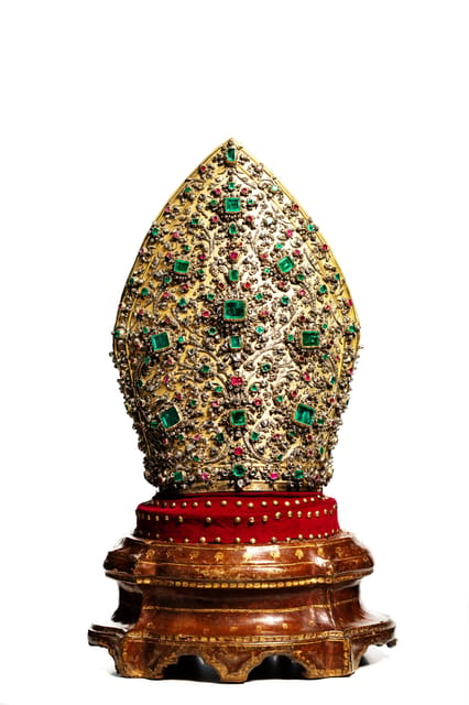 Naples: San Gennaro & Caravaggio Combined ticket - The Treasure of San Gennaro: relics, devotion, and priceless-feeling objects