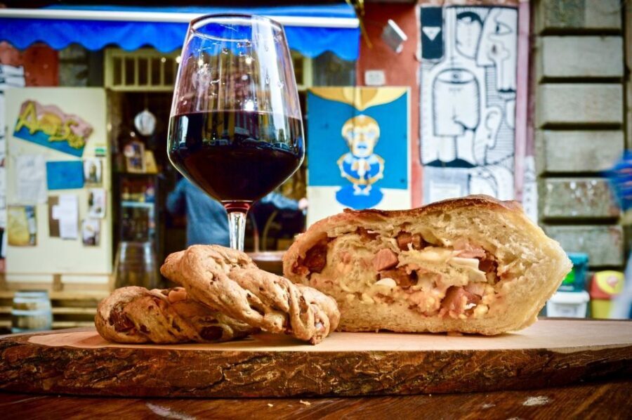 Naples: Secret Food Tour with Local Guide - Piazza Dante Aperitivo: Getting Oriented With a Drink