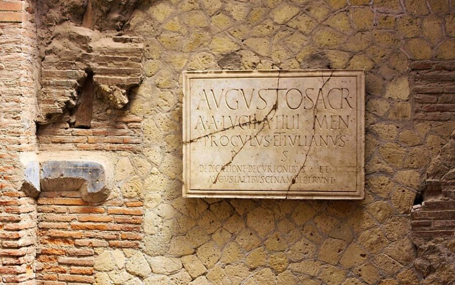Naples: Shore Excursion to Pompeii Ruins with Guided Tour - Cameo factory stop: seeing Roman-style craftsmanship up close