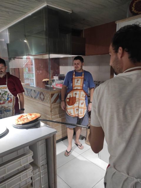 Naples: Small Group Pizza Making with Drink Included - Oven Time: Cooking the Pizza the Neapolitan Way