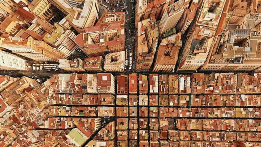 Naples: Spanish Quarters Walking Tour - The Folklore of the bas si: Why Stories Matter in the Alleyways