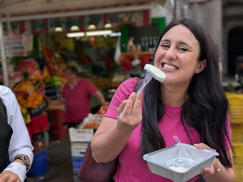 Naples: Street Art, Wine and Food Tasting Walking Tour - Wine, Beer, and Limoncello: Drinks That Match the Street