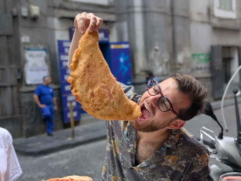Naples: Street Art, Wine and Food Tasting Walking Tour - Price and Value for $44 in 2.5 Hours