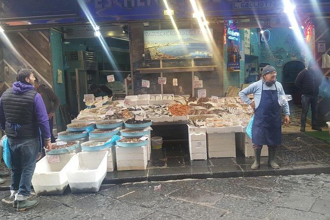 Naples street food walking tour - The pace, the route, and the private advantage