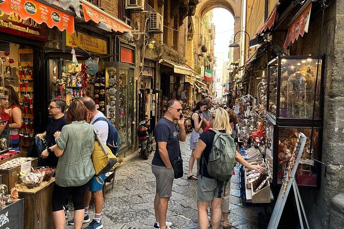 Naples Stress-Free Tour: Between Mystery, Legends & History - Complesso Museale Santa Maria delle Anime del Purgatorio ad Arco: the skulls and their legend