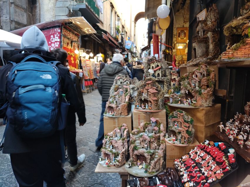 Naples: the magic of Christmas and Nativity scenes - Who this tour is best for