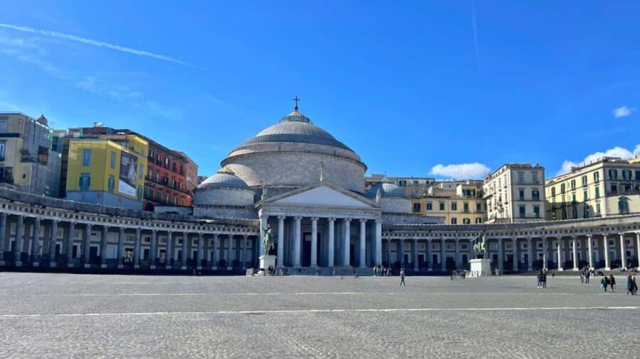Naples: tour between Maschio Angioino and Plebiscito square - Who this Naples Maschio Angioino to Plebiscito tour suits best