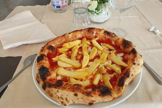 Naples Tour culture and food tour - Piazza del Plebiscito and the Spanish Royal Palace (Palazzo Reale)