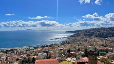 Naples: Vomero, Chiaia private tour with funicular railway - Meeting at Via Toledo and how to avoid the main stress point