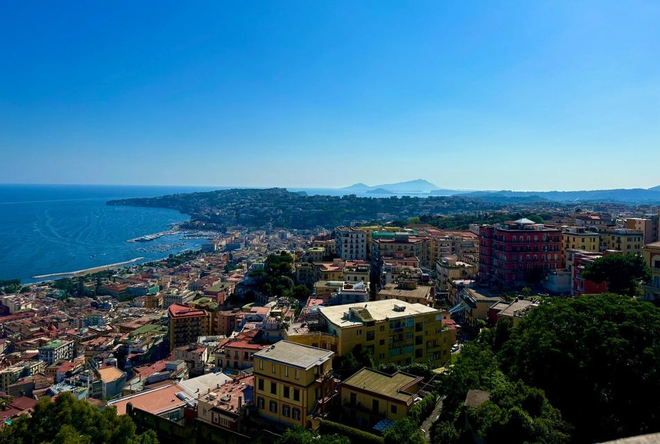 Naples: walk to Naples with local guide - The food-and-drink education is the secret sauce