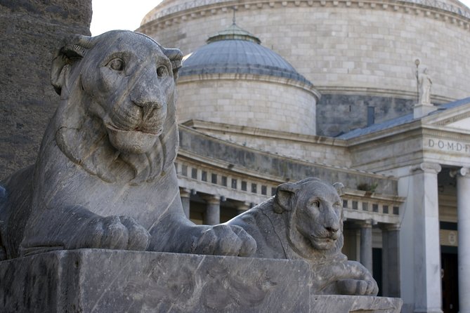 Naples Walking & Panoramic Tour - The coach + walking balance: how it feels on the ground