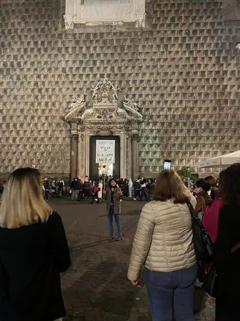 Napoli centro storico - tour in Italiano - Spaccanapoli: testing the idea of Naples split in two