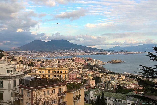 Napoli Sight Eating Walk: Food and Sight Tour - Gambrinus to Teatro San Carlo, plus Chiesa degli Artisti and the Cinderella stairs