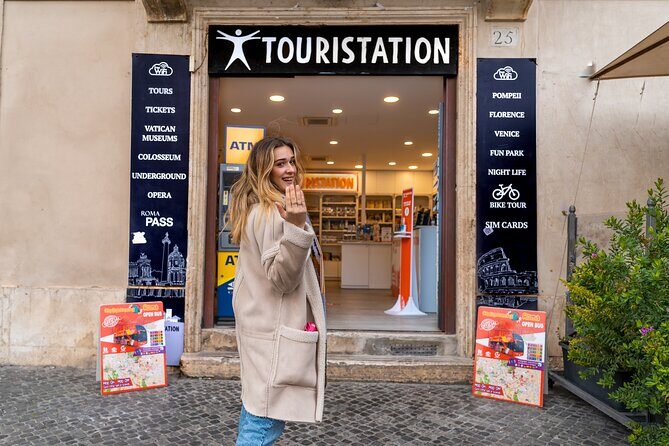 Navona, Pantheon, Trevi Fountain & Piazza di Spagna Walking Tour - Pantheon from the outside: what you’ll notice in a short window