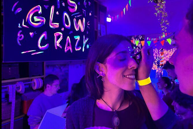 Neon Art Painting Experience in Immersive Studio (No Stop Wine) - Key things I’d zero in on